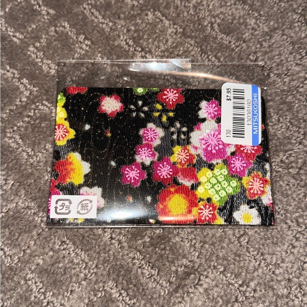 Card holder - Picture 2 of 2